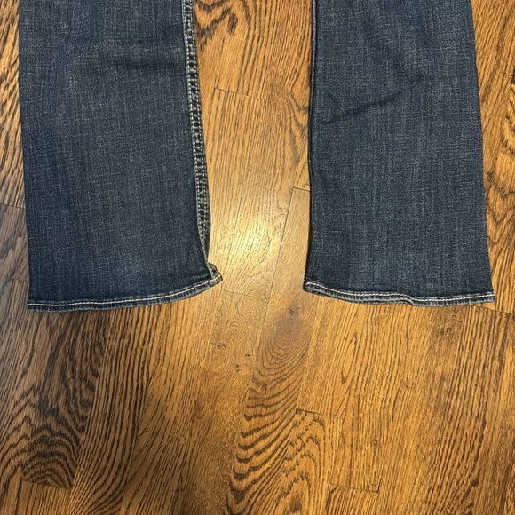 BKE Aiden 32R X 32 - Picture 4 of 4